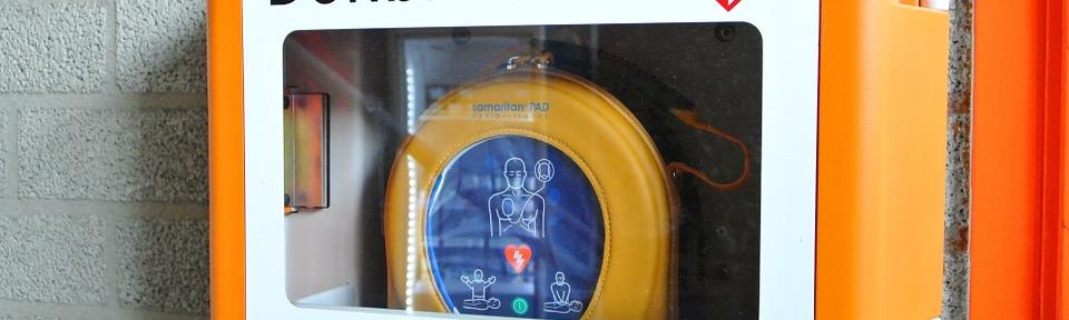 defibrillators, London, Police